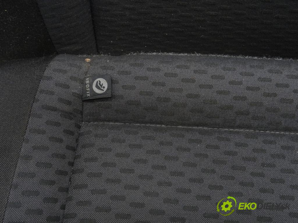 SKODA FABIA II Combi (545) 2007 - 2014    1.6 TDI 66 kW [90 KM] olej napędowy 2010 - 2014  Sedadlo zad 0 (Sedačky, sedadlá)