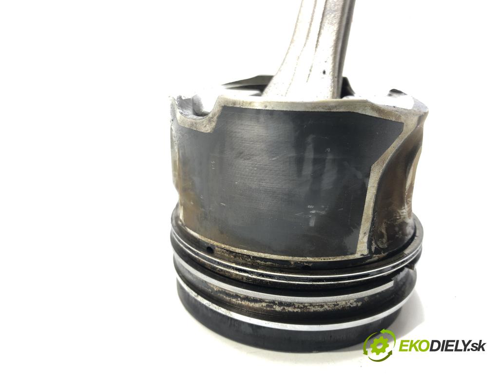 AUDI A6 C6 Avant (4F5) 2004 - 2011    2.7 TDI quattro 120 kW [163 KM] olej napędowy 2005  PIEST: ojnica BSG (Piesty)