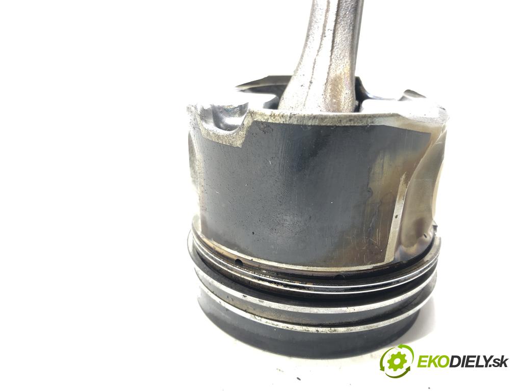 AUDI A6 C6 Avant (4F5) 2004 - 2011    2.7 TDI quattro 120 kW [163 KM] olej napędowy 2005  PIEST: ojnica BSG (Piesty)