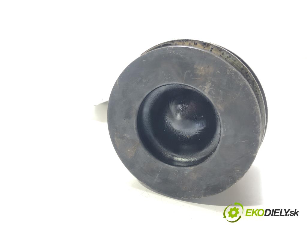 AUDI A6 C6 Avant (4F5) 2004 - 2011    2.7 TDI quattro 120 kW [163 KM] olej napędowy 2005  PIEST: ojnica BSG (Piesty)