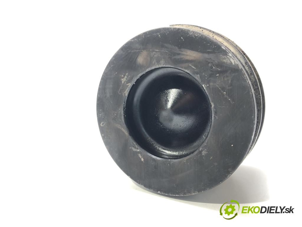 AUDI A6 C6 Avant (4F5) 2004 - 2011    2.7 TDI quattro 120 kW [163 KM] olej napędowy 2005  PIEST: ojnica BSG (Piesty)