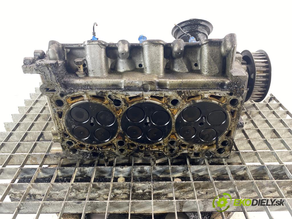 AUDI A6 C6 Avant (4F5) 2004 - 2011    2.7 TDI quattro 120 kW [163 KM] olej napędowy 2005  Hlava valcov ľavá strana BSG (Hlavy valcov)