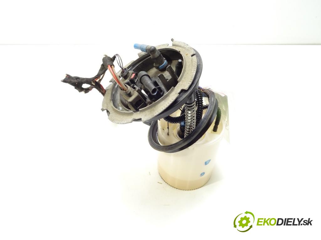 VW GOLF VII Variant (BA5, BV5) 2013 - 2022    1.6 TDI 85 kW [115 KM] olej napędowy 2016 - 2022  Pumpa paliva vnútorná 5Q0919050AT (Palivové pumpy, čerpadlá, plaváky)