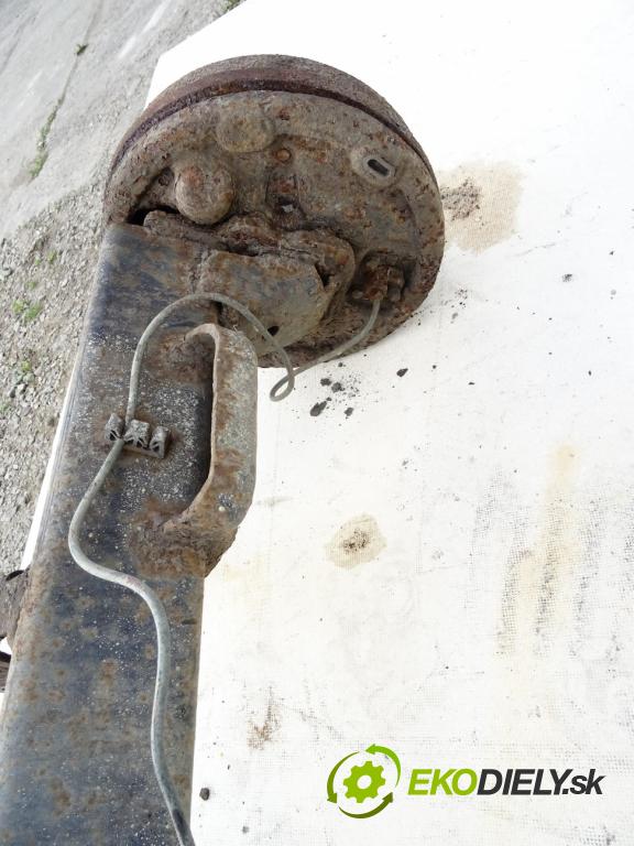 FORD TRANSIT Autobus (FD_ _, FB_ _, FS_ _, FZ_ _, FC_ _) 2000 - 2006    2.0 DI (F_E_, F_F_, F_G_) 55 kW [75 KM] olej napęd  zadní část výztuha