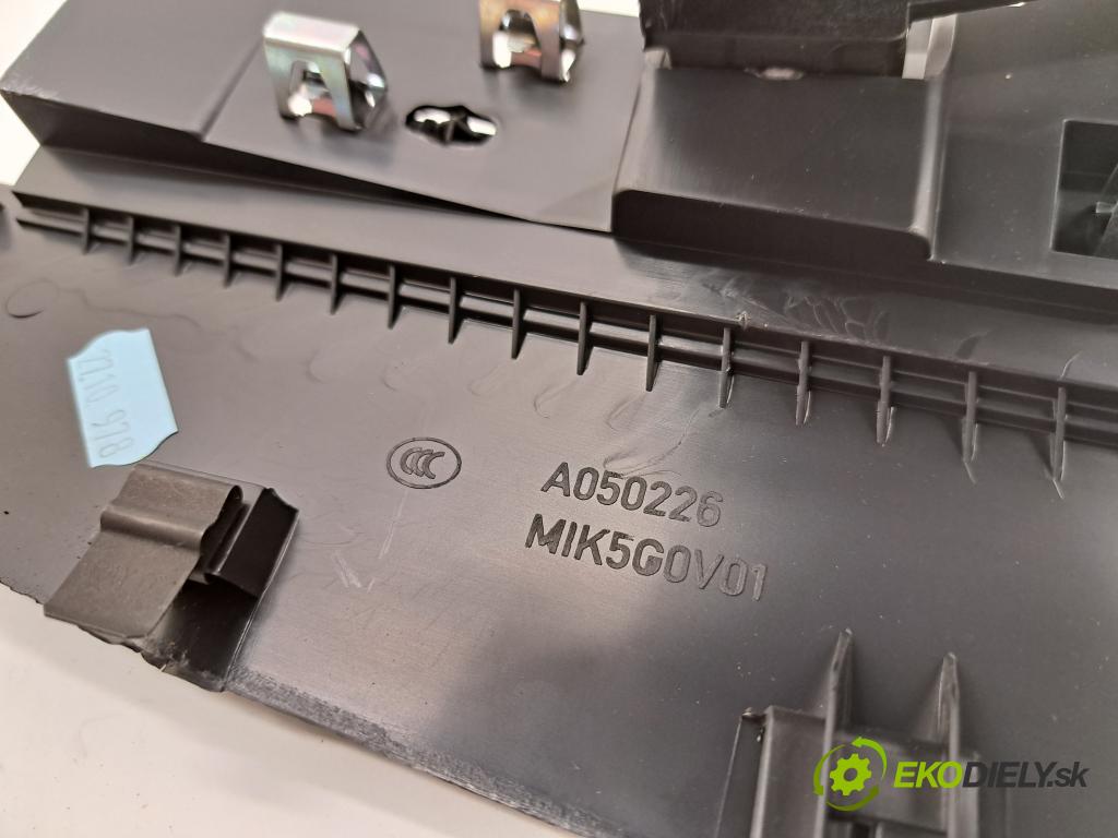 VW GOLF VII Variant (BA5, BV5) 2013 - 2022    1.6 TDI 85 kW [115 KM] olej napędowy 2016 - 2022  Tunel stredový  (Stredový tunel / panel)