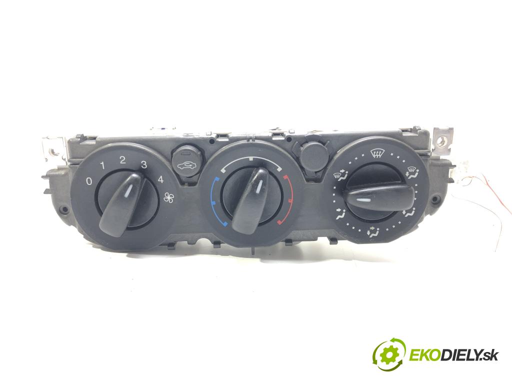 FORD FOCUS II (DA_, HCP, DP) 2004 - 2013    1.6 TDCi 66 kW [90 KM] olej napędowy 2005 - 2012  Panel ovládania kúrenia 3M5T-18549-AD (Prepínače, spínače, tlačidlá a ovládače kúrenia)