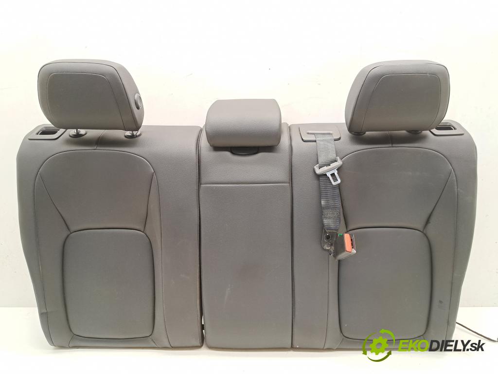JAGUAR F-PACE (X761) 2015 - 2022    3.0 SCV6 AWD 250 kW [340 KM] benzyna 2015 - 2022  Sedadlo zad  (Sedačky, sedadlá)