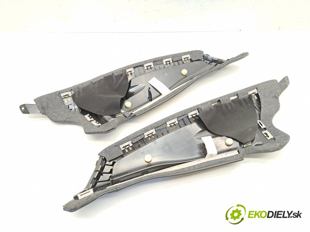 JAGUAR F-PACE (X761) 2015 - 2022    3.0 SCV6 AWD 250 kW [340 KM] benzyna 2015 - 2022  Sedadlo zad  (Sedačky, sedadlá)