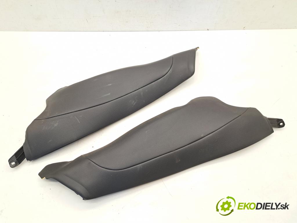 JAGUAR F-PACE (X761) 2015 - 2022    3.0 SCV6 AWD 250 kW [340 KM] benzyna 2015 - 2022  Sedadlo zad  (Sedačky, sedadlá)