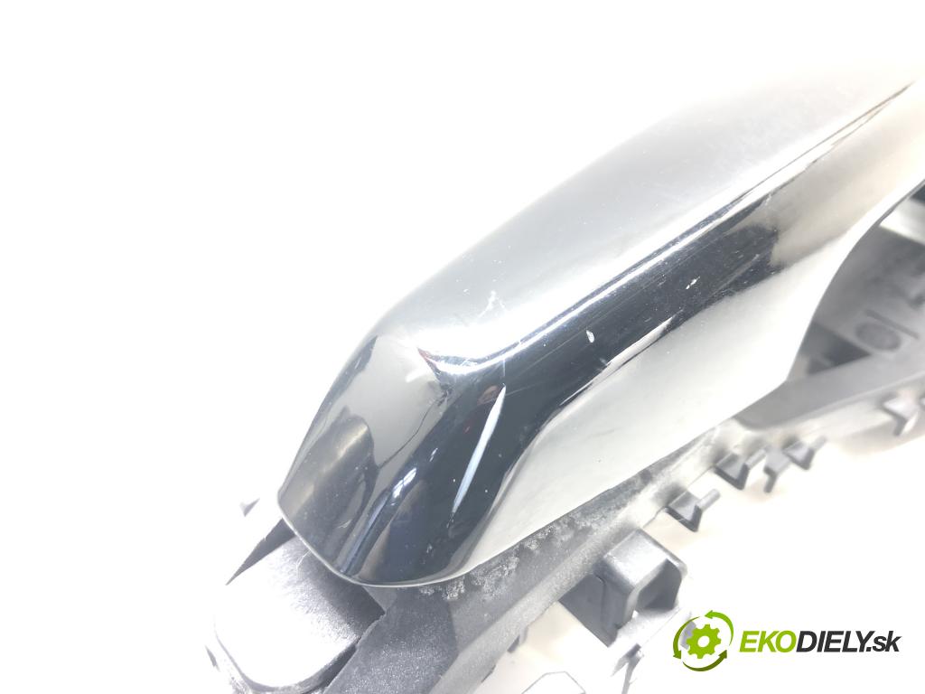 JAGUAR F-PACE SUV 2017 250 kW 3.0 SCV6 AWD 2995 klika přední část pravá vnejší  (Klika dveří ostatní)