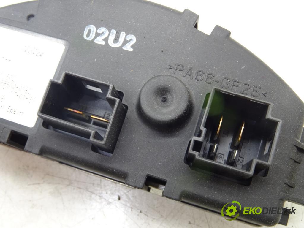 JAGUAR F-PACE (X761) 2015 - 2022    3.0 SCV6 AWD 250 kW [340 KM] benzyna 2015 - 2022  Odpor, rezistor kúrenia vzduchu GX73-19E624-AA (Odpory (rezistory) kúrenia)