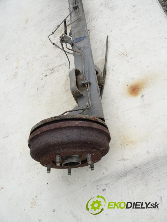 FORD TRANSIT Autobus (FD_ _, FB_ _, FS_ _, FZ_ _, FC_ _) 2000 - 2006    2.0 DI (F_E_, F_F_, F_G_) 63 kW [86 KM] olej napęd  zadní část výztuha