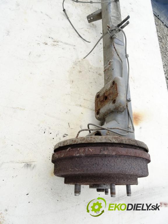 FORD TRANSIT Autobus (FD_ _, FB_ _, FS_ _, FZ_ _, FC_ _) 2000 - 2006    2.0 DI (F_E_, F_F_, F_G_) 63 kW [86 KM] olej napęd  zadní část výztuha