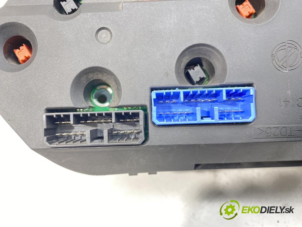 ALFA ROMEO 166 (936_) 1998 - 2007    2.4 JTD (936A2B__) 103 kW [140 KM] olej napędowy 2  Prístrojovka 156021018 (Prístrojové dosky, displeje)