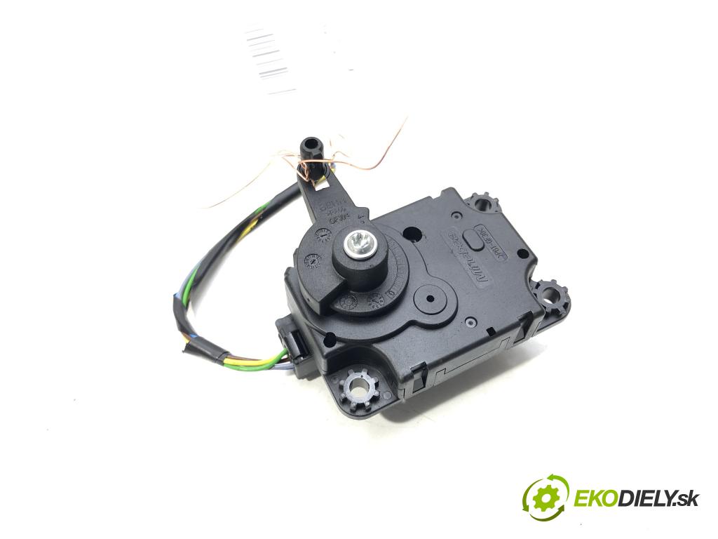 PEUGEOT 308 II (LB_, LP_, LW_, LH_, L3_) 2013 - 2021    1.2 THP 130 96 kW [131 KM] benzyna 2013 - 2021  Motorček kúrenia Z5509001 (Motorčeky kúrenia)