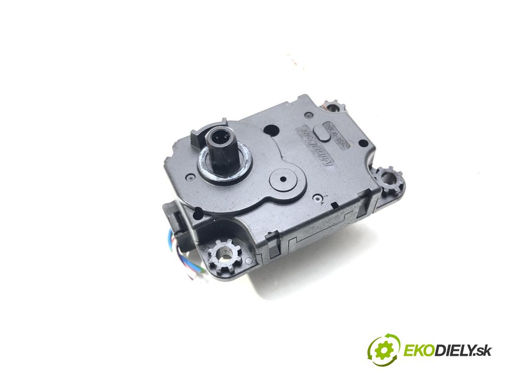 PEUGEOT 308 II (LB_, LP_, LW_, LH_, L3_) 2013 - 2021    1.2 THP 130 96 kW [131 KM] benzyna 2013 - 2021  Motorček kúrenia Z5509001 (Motorčeky kúrenia)