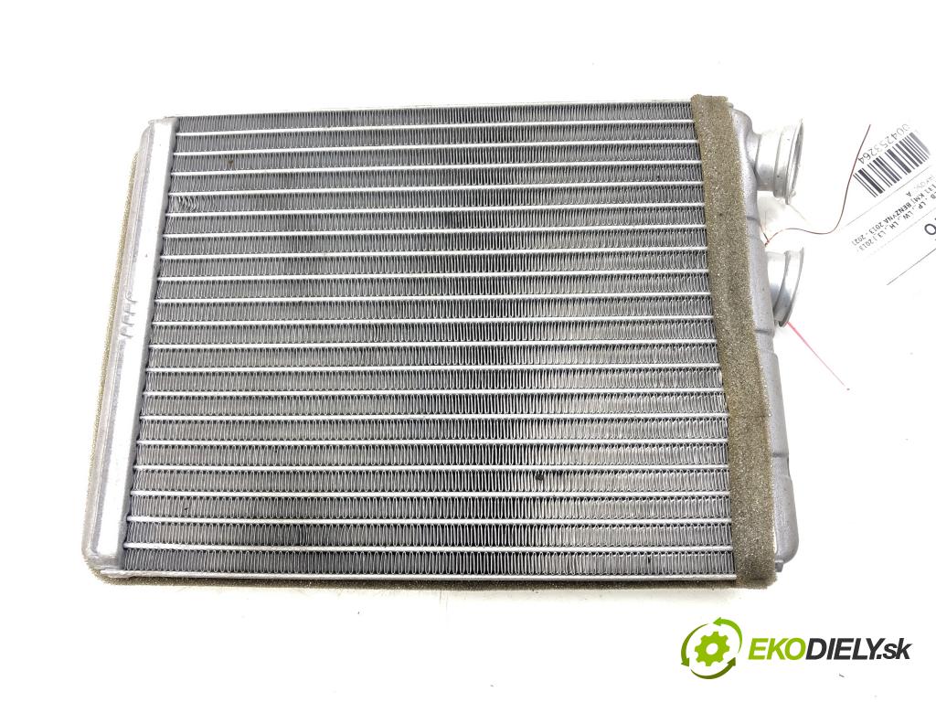 PEUGEOT 308 II (LB_, LP_, LW_, LH_, L3_) 2013 - 2021    1.2 THP 130 96 kW [131 KM] benzyna 2013 - 2021  Výhrevné teleso, radiátor kúrenia HH343001 (Radiátory kúrenia)