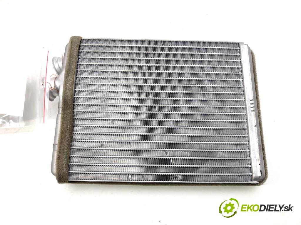 PEUGEOT 308 II (LB_, LP_, LW_, LH_, L3_) 2013 - 2021    1.2 THP 130 96 kW [131 KM] benzyna 2013 - 2021  Výhrevné teleso, radiátor kúrenia HH343001 (Radiátory kúrenia)