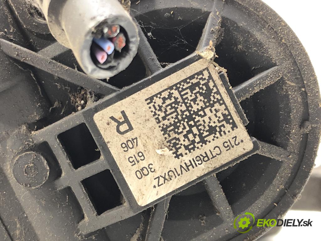 SKODA SUPERB III (3V3) 2015 - 2022    2.0 TDI 140 kW [190 KM] olej napędowy 2015 - 2022  Brzdič strmeň zad pravy 3Q0615406R (Ostatné)