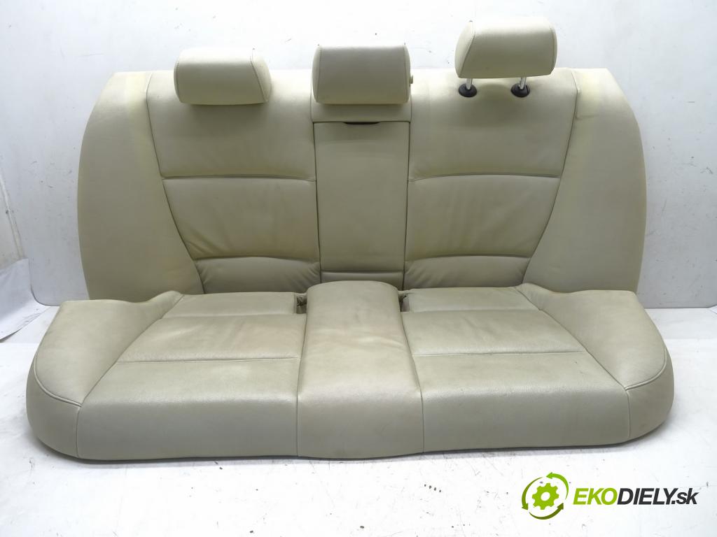 BMW 3 (E90) 2004 - 2012    318 i 95 kW [129 KM] benzyna 2005 - 2007  Sedadlá, sedačky Sedadlo bočné