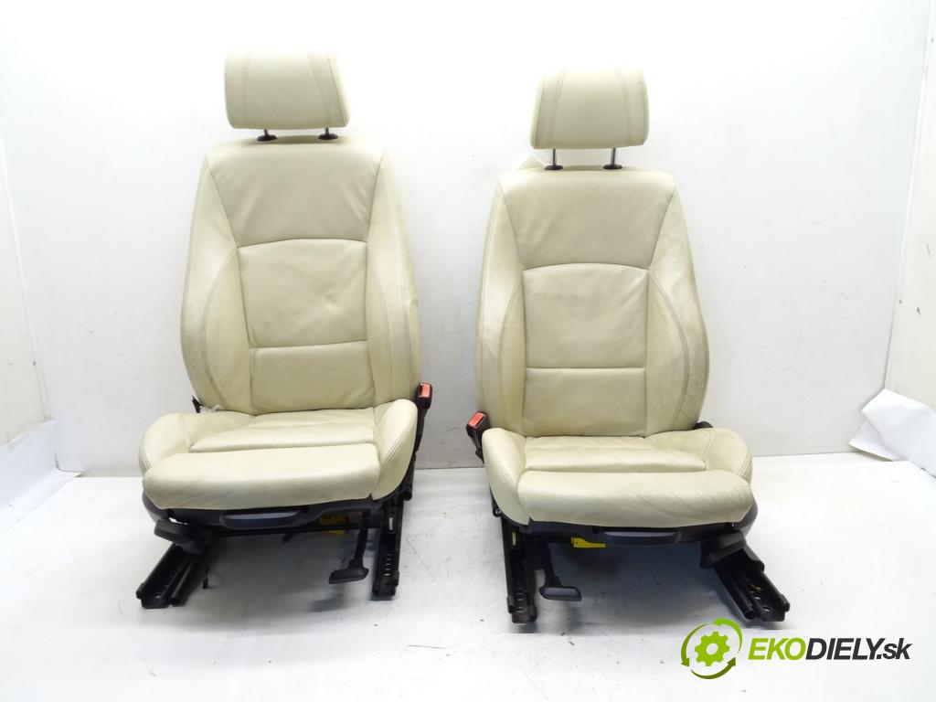 BMW 3 (E90) 2004 - 2012    318 i 95 kW [129 KM] benzyna 2005 - 2007  Sedadlá, sedačky Sedadlo bočné