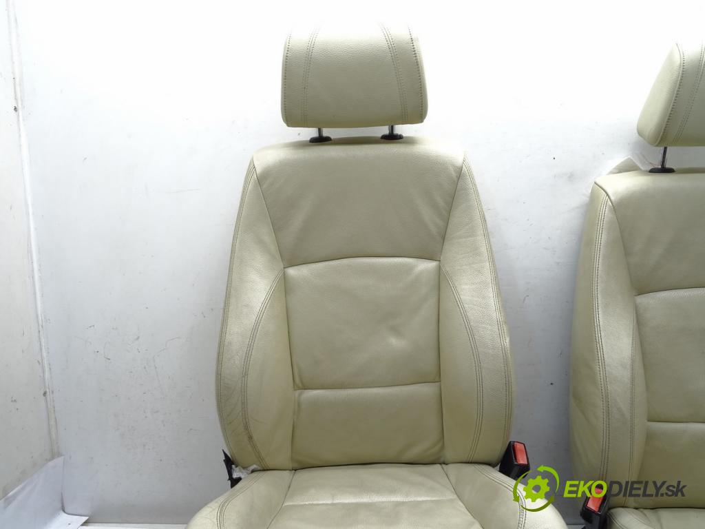 BMW 3 (E90) 2004 - 2012    318 i 95 kW [129 KM] benzyna 2005 - 2007  Sedadlá, sedačky Sedadlo bočné