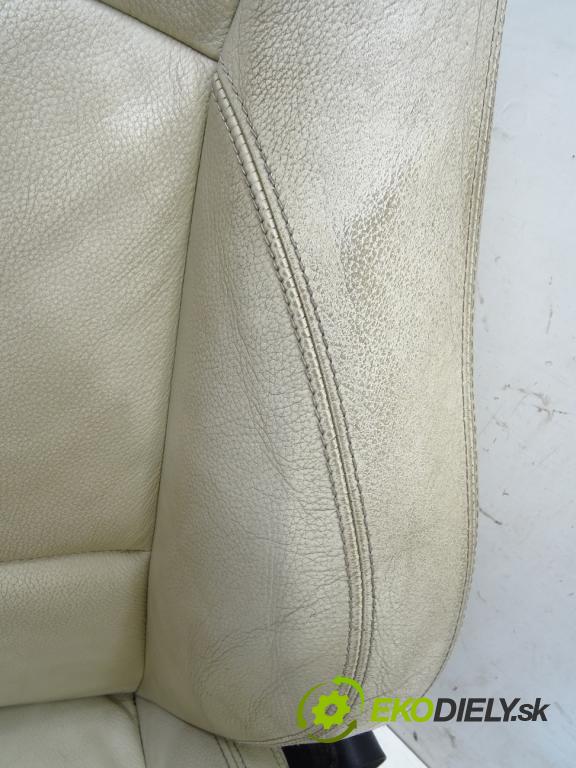 BMW 3 (E90) 2004 - 2012    318 i 95 kW [129 KM] benzyna 2005 - 2007  Sedadlá, sedačky Sedadlo bočné