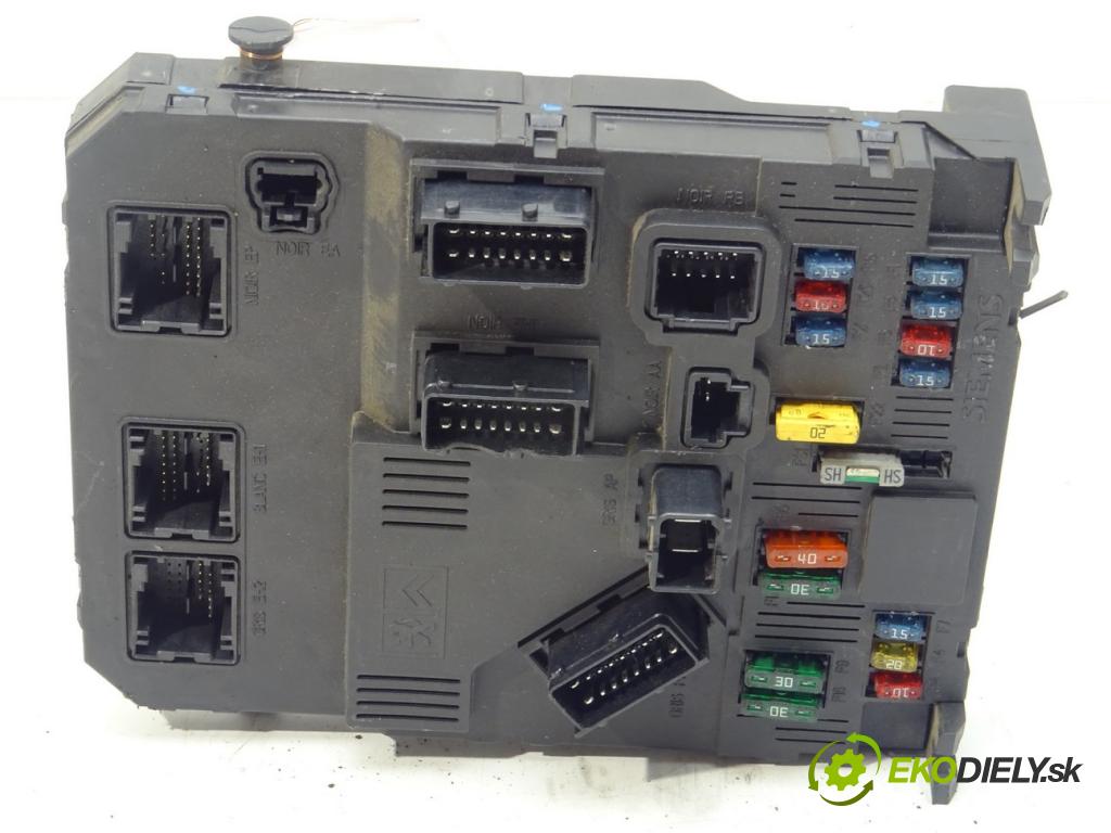 CITROEN XSARA PICASSO (N68) 1999 - 2012    2.0 HDi 66 kW [90 KM] olej napędowy 1999 - 2011  Modul BSI  (Poistkové skrinky)