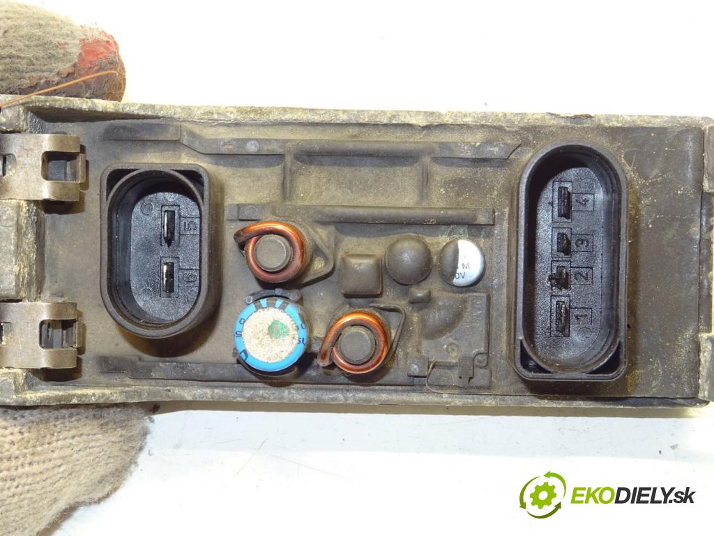 AUDI A8 D3 (4E2, 4E8) 2002 - 2010    4.2 quattro 246 kW [335 KM] benzyna 2002 - 2010  Odpor, rezistor kúrenia vzduchu 4E0820521 (Odpory (rezistory) kúrenia)