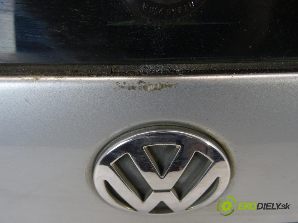 VW PASSAT B5.5 Variant (3B6) 2000 - 2005    1.9 TDI 96 kW [130 KM] olej napędowy 2000 - 2005  zadní část kapota  (Zadní kapoty)