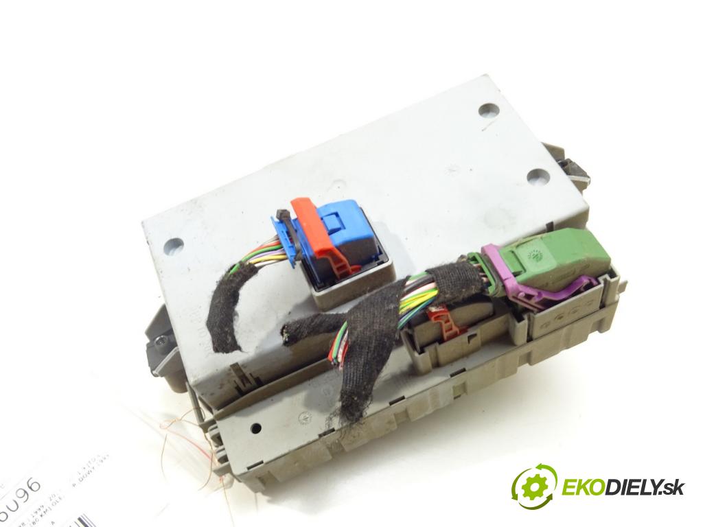 FIAT PUNTO (188_) 1999 - 2012    1.9 JTD 80 (188.237, .257, .337, .357) 59 kW [80 K  modul BSI 46774357 (Pojistkové skříňky)