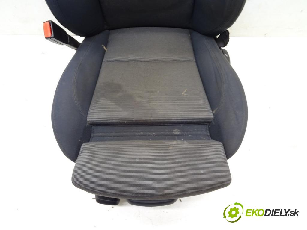 BMW 1 (E87) 2003 - 2013    116 i 85 kW [115 KM] benzyna 2004 - 2011  sedadlo levý  (Sedačky, sedadla)