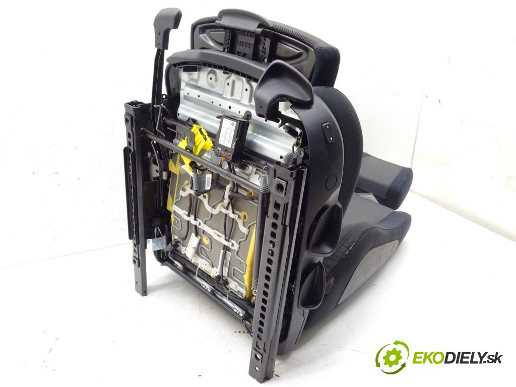 BMW 1 (E87) 2003 - 2013    116 i 85 kW [115 KM] benzyna 2004 - 2011  sedadlo levý  (Sedačky, sedadla)