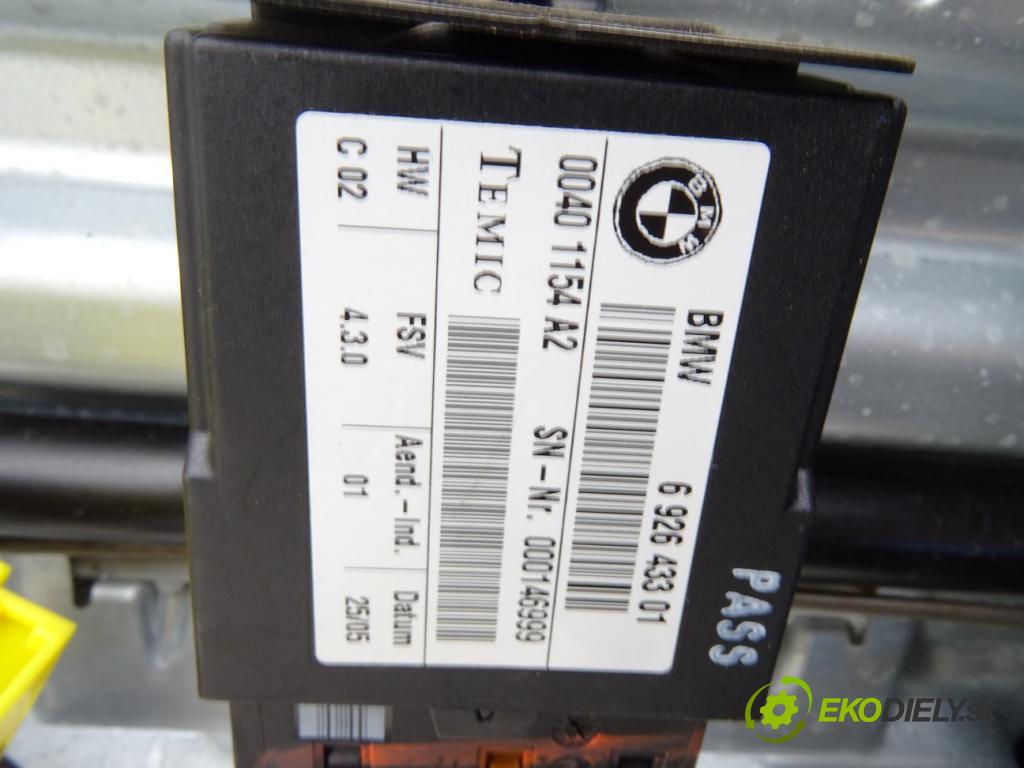 BMW 1 (E87) 2003 - 2013    116 i 85 kW [115 KM] benzyna 2004 - 2011  sedadlo levý  (Sedačky, sedadla)