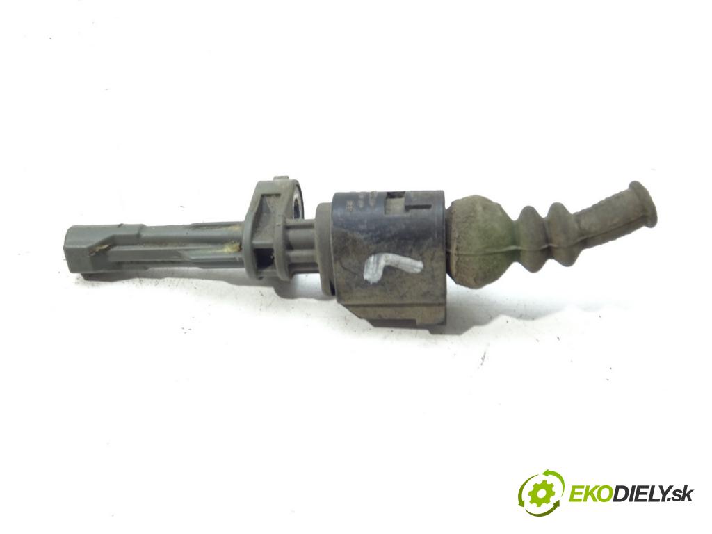 SKODA OCTAVIA III Combi (5E5, 5E6) 2012 - 2022    2.0 TDI RS 135 kW [184 KM] olej napędowy 2013 - 20  Snímač ABS zadný ľavy  (Snímače ABS)