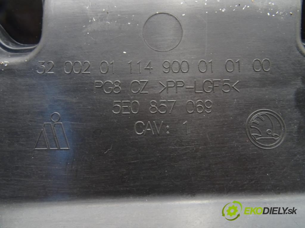 SKODA OCTAVIA III Combi (5E5, 5E6) 2012 - 2022    2.0 TDI RS 135 kW [184 KM] olej napędowy 2013 - 20  palubní doska  (Palubní desky)