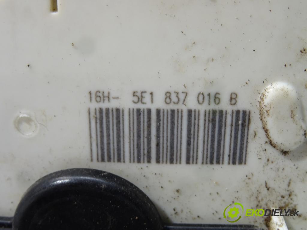 SKODA OCTAVIA III Combi (5E5, 5E6) 2012 - 2022    2.0 TDI RS 135 kW [184 KM] olej napędowy 2013 - 20  zámok přední část pravý 5E1837016B