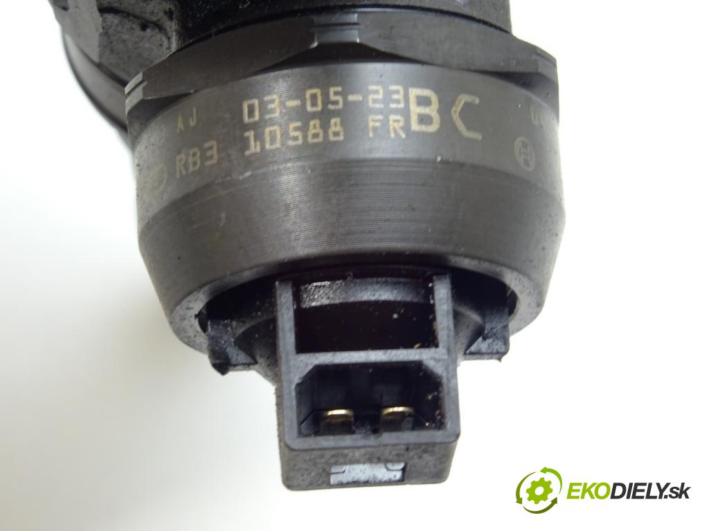 VW GOLF IV (1J1) 1997 - 2008    1.9 TDI 74 kW [101 KM] olej napędowy 2000 - 2005  vstřikovací ventily 0414720037