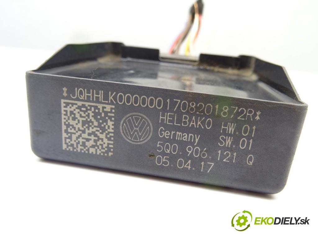 SKODA OCTAVIA III Combi (5E5, 5E6) 2012 - 2022    2.0 TDI RS 135 kW [184 KM] olej napędowy 2013 - 20  Modul pumpy paliva 5Q0906121Q