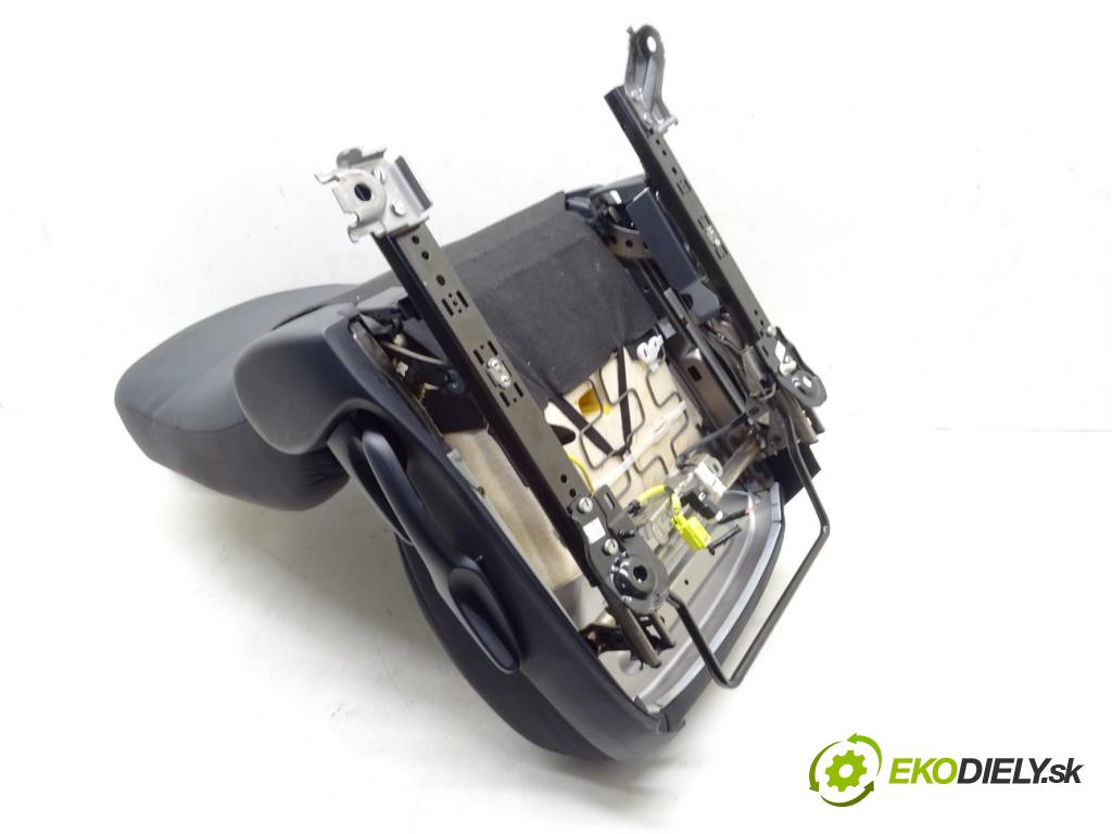 TOYOTA COROLLA sedan (_E18_, ZRE1_) 2013 - 2019    1.6 (ZRE181_) 97 kW [132 KM] benzyna 2013 - 2018  Sedadlo ľavy  (Sedačky, sedadlá)