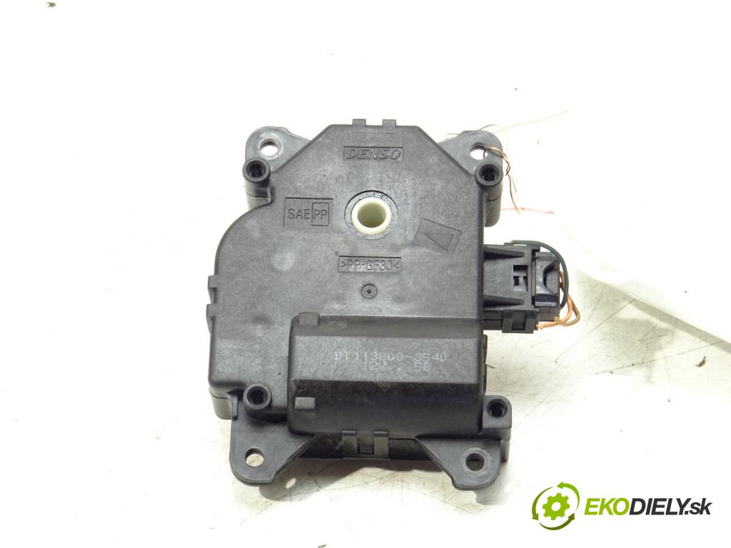 TOYOTA COROLLA sedan (_E18_, ZRE1_) 2013 - 2019    1.6 (ZRE181_) 97 kW [132 KM] benzyna 2013 - 2018  Motorček kúrenia 113800-3540 (Motorčeky kúrenia)