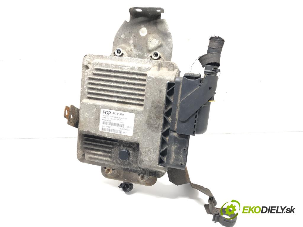 FIAT GRANDE PUNTO (199_) 2005 - 2022    1.3 D Multijet 55 kW [75 KM] olej napędowy 2005 -   riadiaca jednotka Motor 51781569 (Riadiace jednotky)