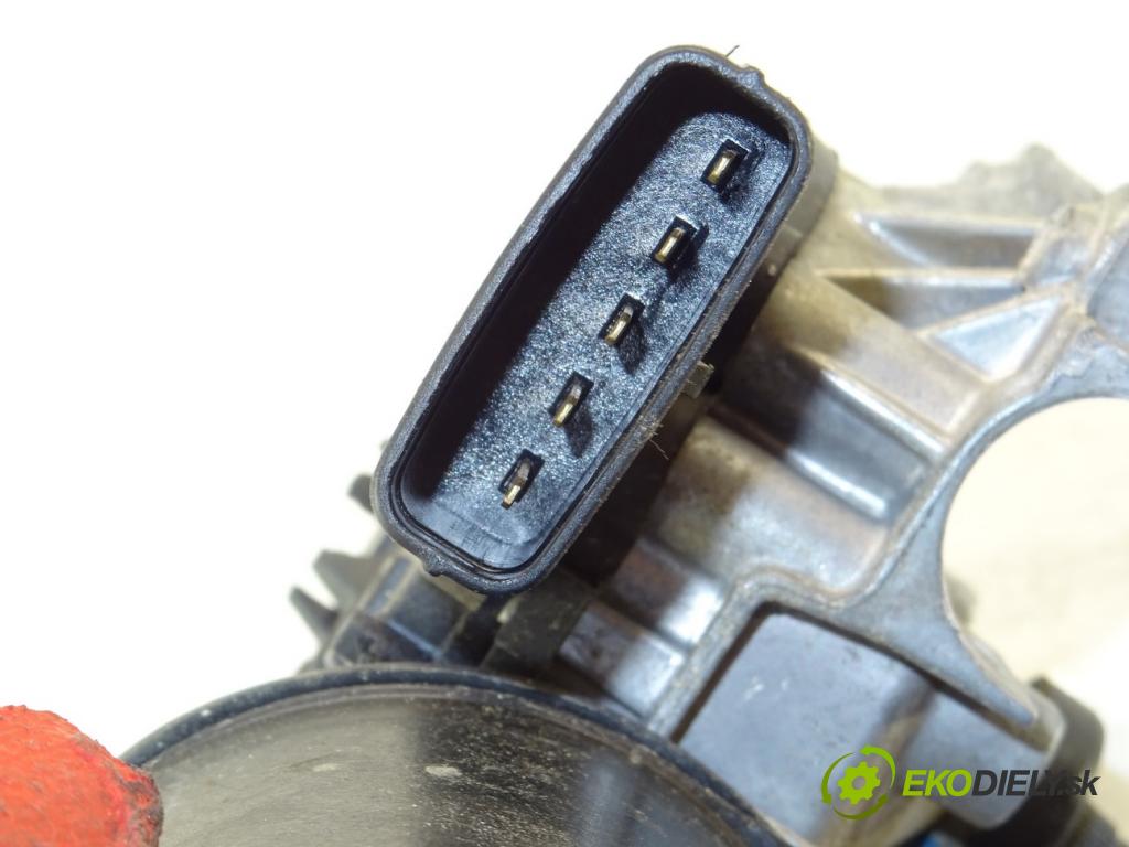 KIA VENGA Hatchback Van (YN) 2010 - 2022    CVVT 92 kW [125 KM] benzyna 2015 - 2022  Motorček stieračov predný 98100-1P000 (Motorčeky stieračov predné)