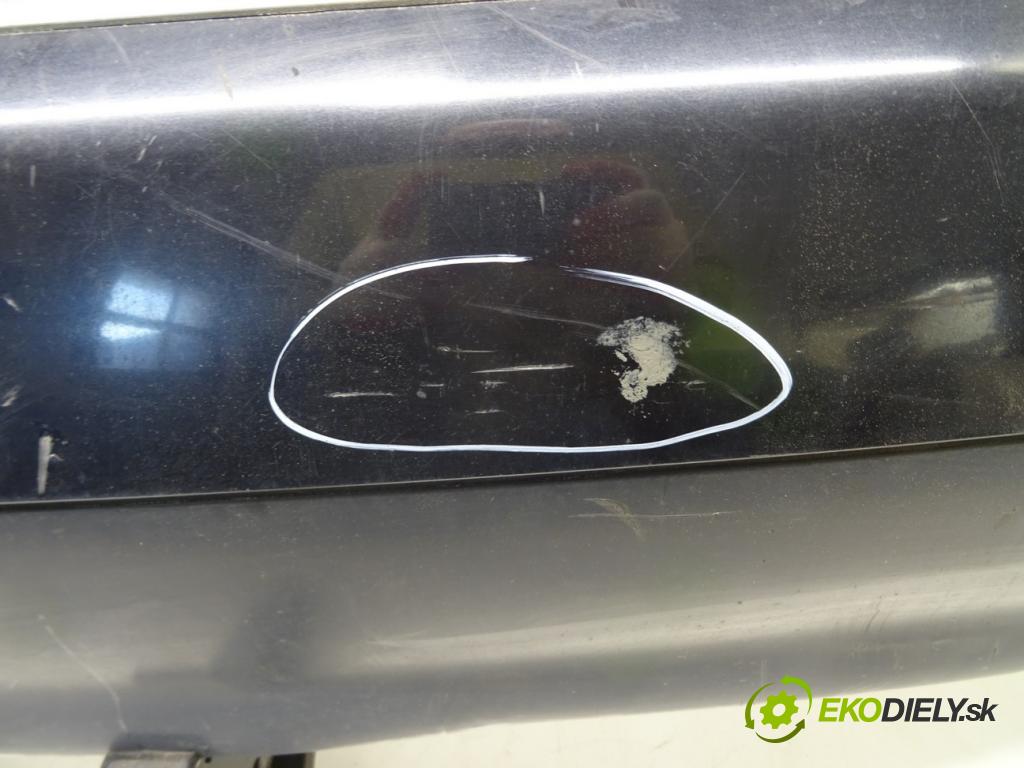 AUDI A4 B6 Avant (8E5) 2000 - 2005    2.5 TDI quattro 132 kW [180 KM] olej napędowy 2001  nárazník zadní část