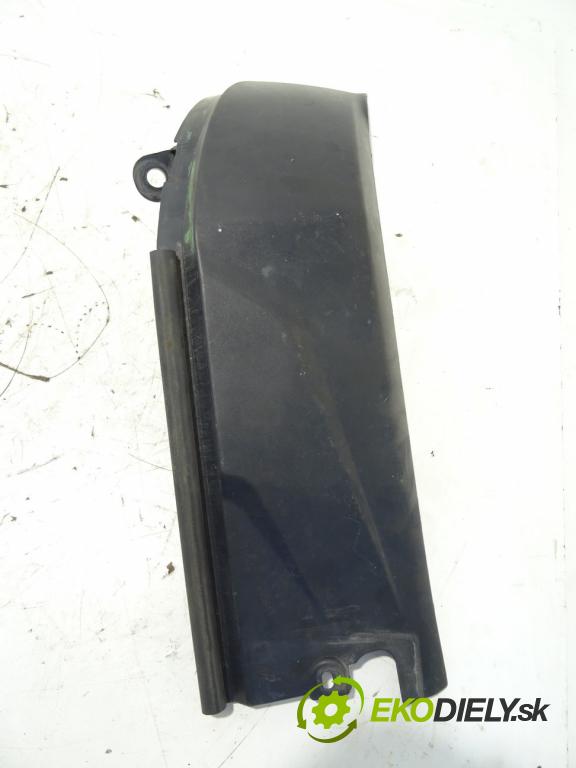 RENAULT TRUCKS T 2013 - 2022    460P LOW  torpédo plast pod čelní okno pravé rohový 84507758