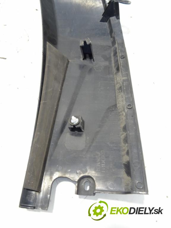 RENAULT TRUCKS T 2013 - 2022    460P LOW  torpédo plast pod čelní okno pravé rohový 84507758