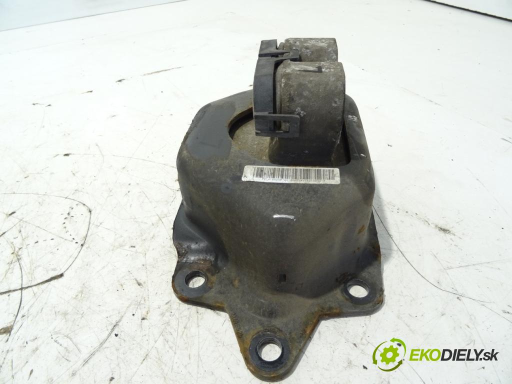 RENAULT TRUCKS T 2013 - 2022    460P LOW  AirBag Motor ľavá strana 21416525 (Držiaky motora)