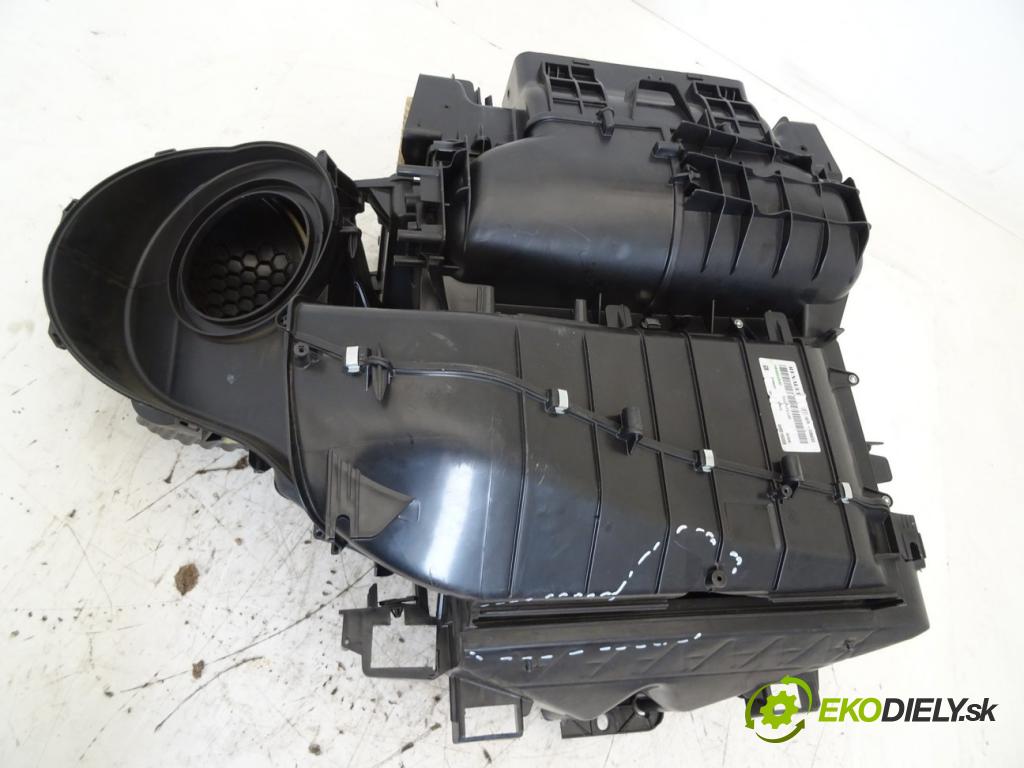 RENAULT TRUCKS T 2013 - 2022    460P LOW  Výhrevné teleso, radiátor kúrenia KOMBAJN 3742276712