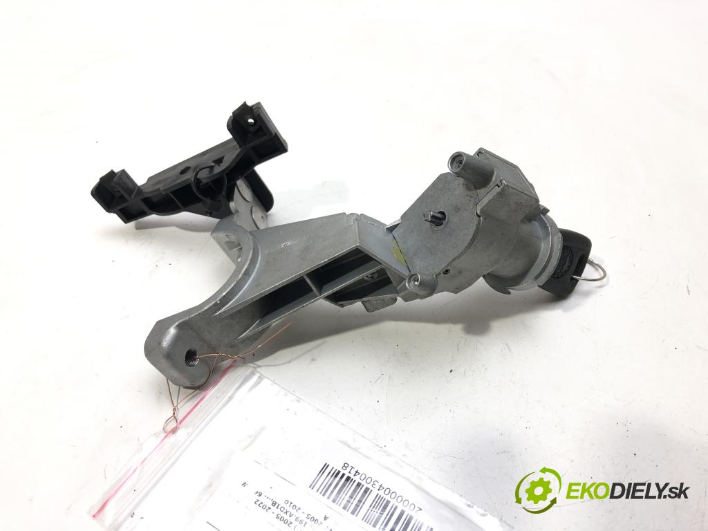 FIAT GRANDE PUNTO (199_) 2005 - 2022    1.3 D Multijet (199.AXD11, 199.AXD1A, 199.AXD1B,..  spinačka 0 (Spínacie skrinky a kľúče)