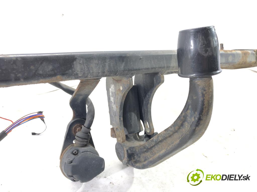 FORD S-MAX (WA6) 2006 - 2014    2.0 TDCi 100 kW [136 KM] olej napędowy 2006 - 2014  Hák tažné zařízení 8M2J-19D521-BA